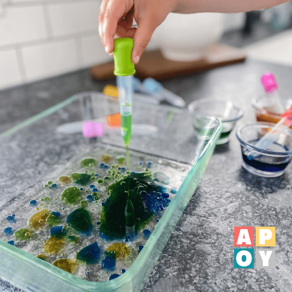 Oil and Water Science Experiment: A Simple and Engaging Activity for Kids