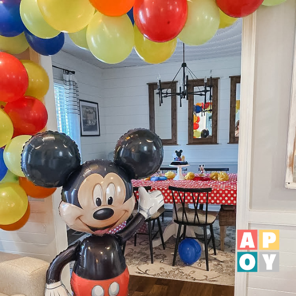 Planning the Perfect Mickey Mouse Clubhouse Birthday Party for Your Toddler 